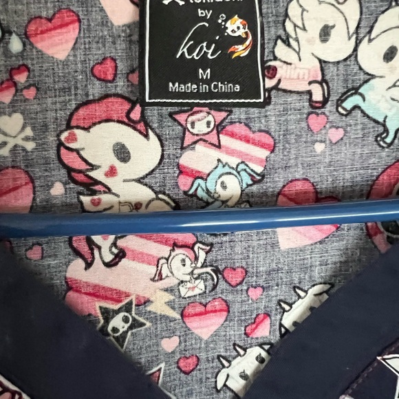 tokidoki by Koi Scrub Top in Size Medium - Picture 3 of 6